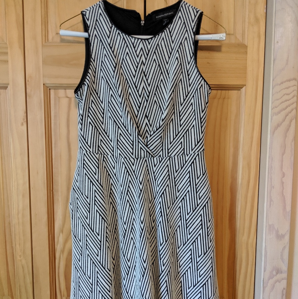 Banana Republic A-line dress, size 0P